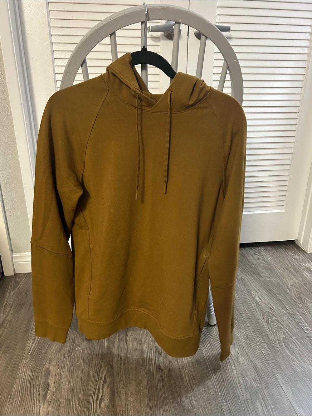 lululemon athletica Men's Hooded Pullover - Mustard Brown